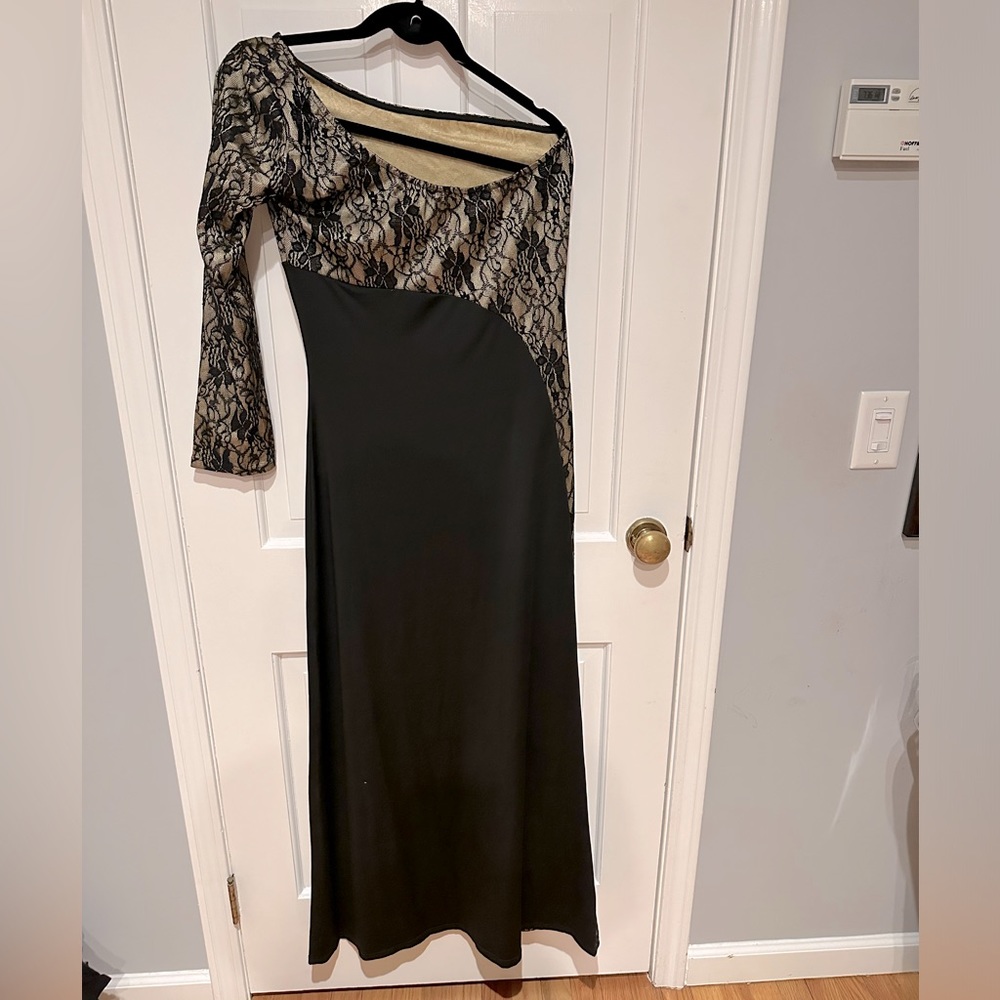 Beautiful off one shoulder black lace dress